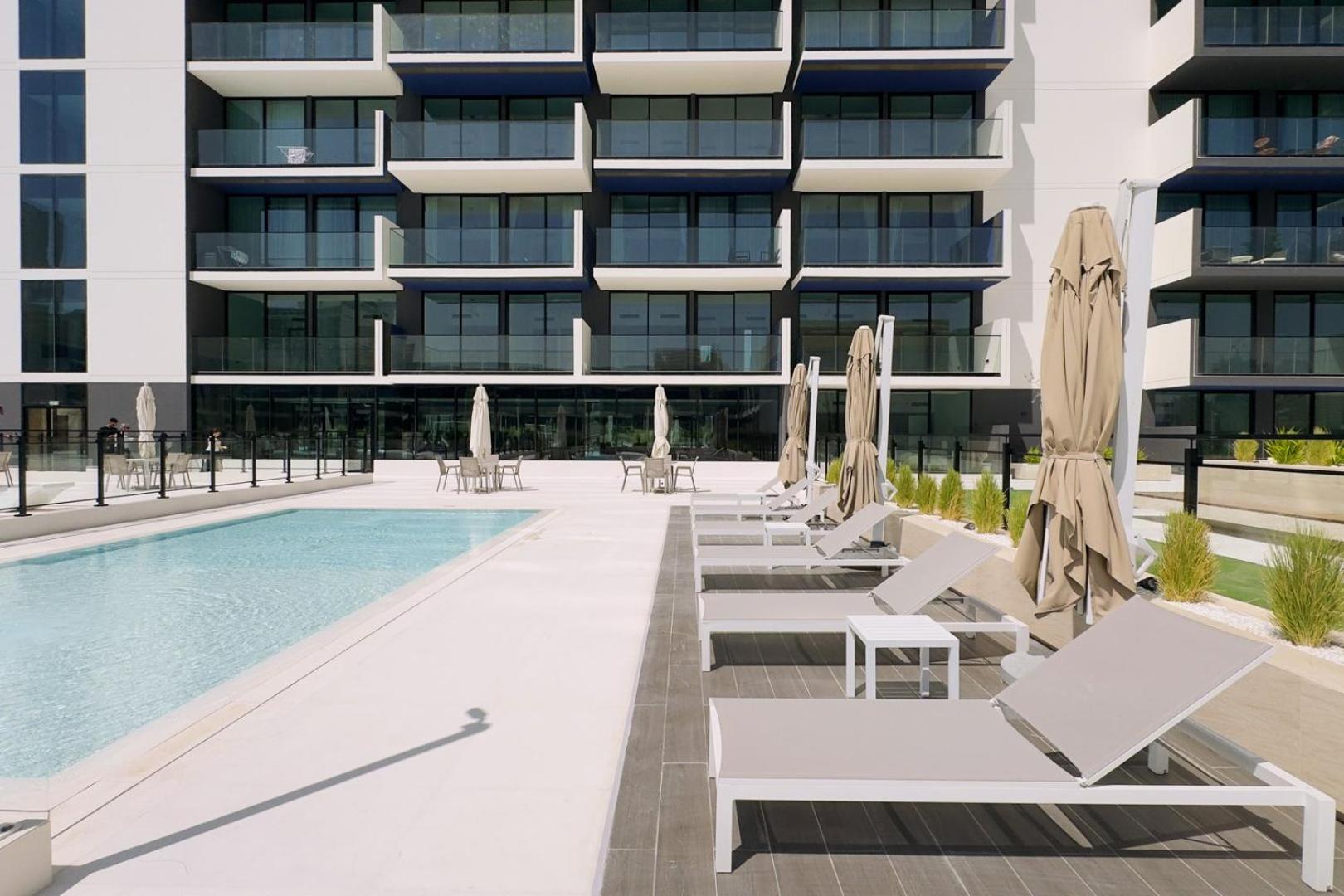 Guestready - Lux Retreat At Binghatti Corner Apartment Dubai