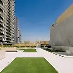 Guestready - Lux Retreat At Binghatti Corner